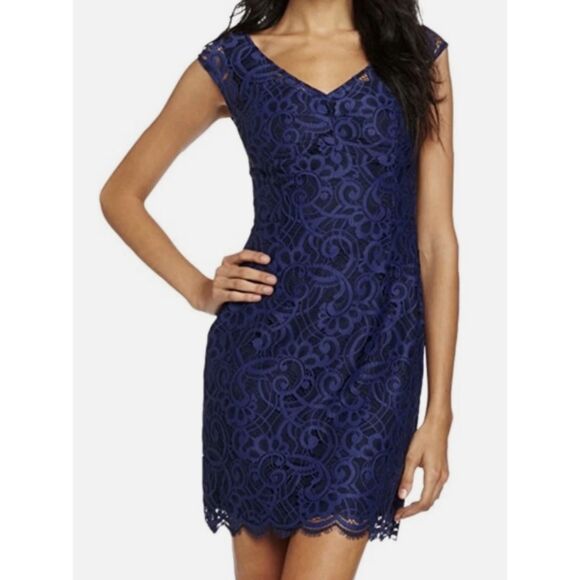 LILLY PULITZER Rosaline About Face Lace Dress Size 6 Blue V Neck Cocktail Dress - Picture 1 of 8